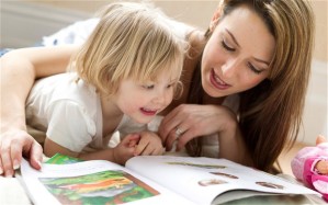 parents-reading-to-children